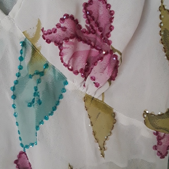 Ash & Sara Blouse - Picture 5 of 5